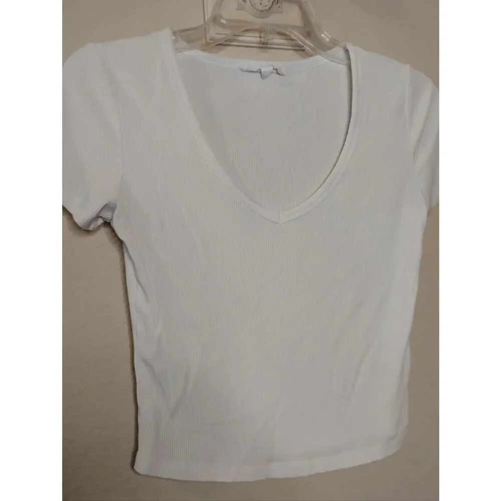 USED Small Top Bundle - Picture 12 of 14
